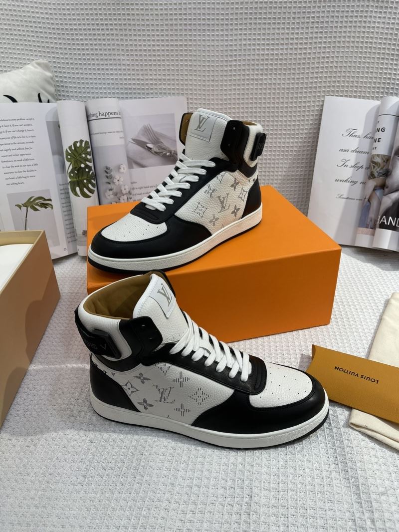 Louis Vuitton Sneakers